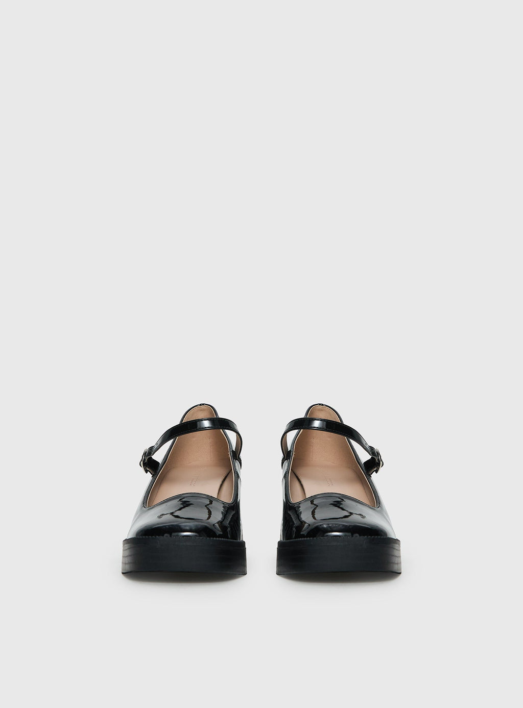 Regie Heels Black