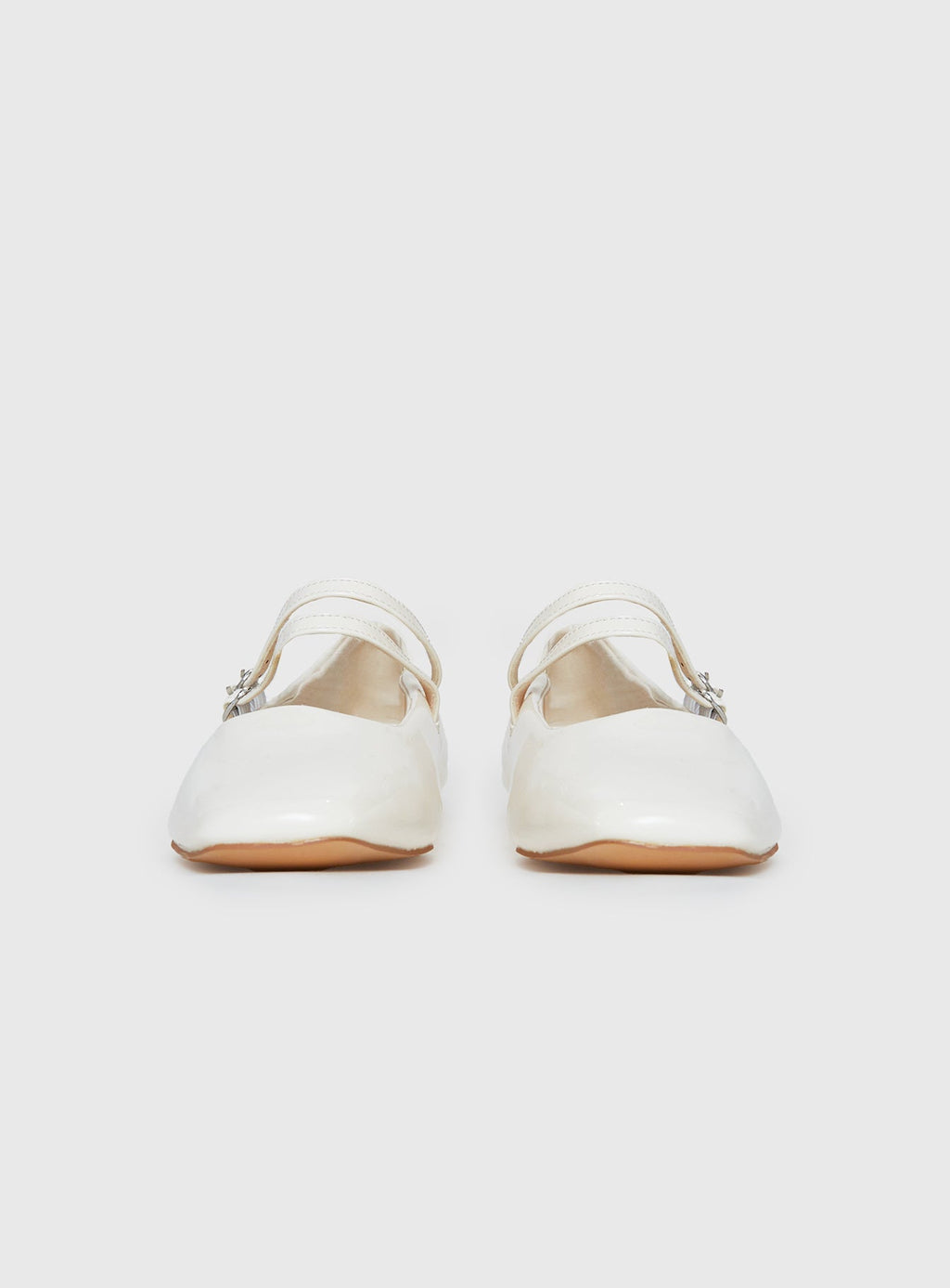 Billini Finnegan Ballet Flats Bone Patent
