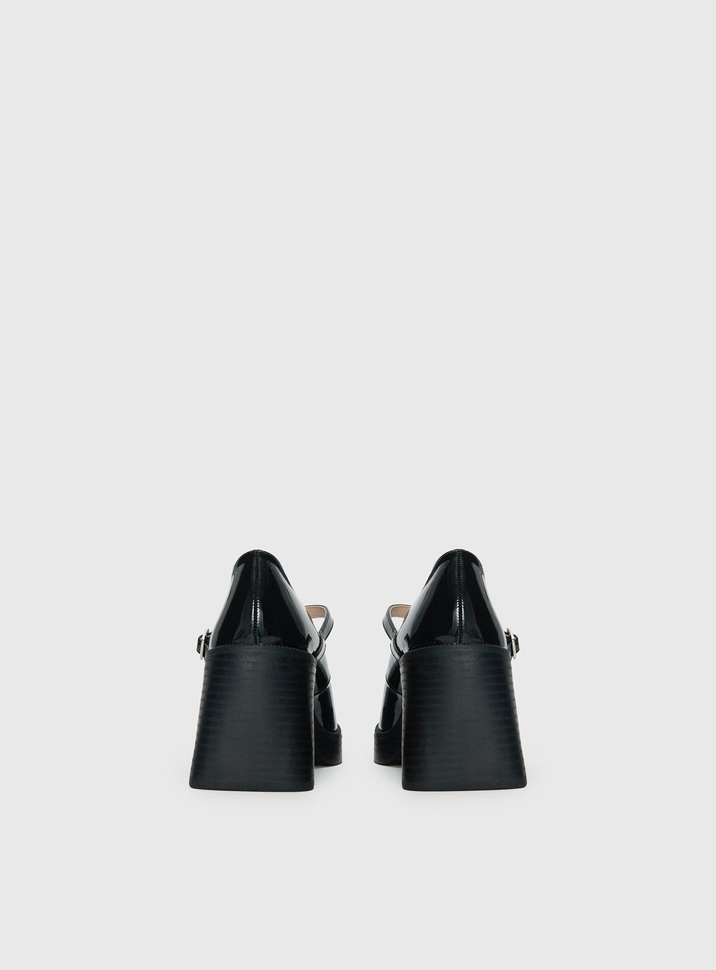 Regie Heels Black